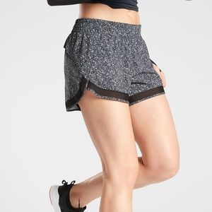 Athleta Mesh Racer Runner 4” Shorts